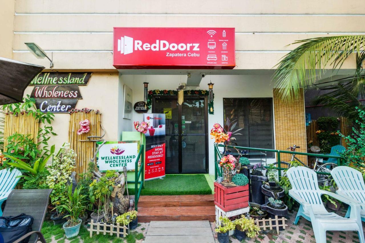 Reddoorz @ Zapatera Cebu Exterior foto